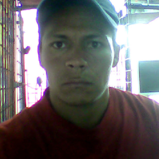Omar Reyes Photo 14