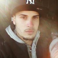 Efrain Robles Photo 19