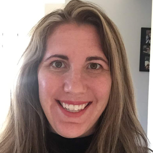 Julie Lowman Photo 16