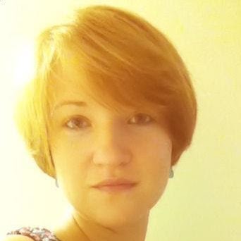 Christina Colvin Photo 1