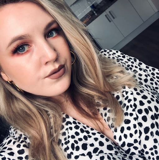 Megan Cameron Photo 9