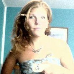 Robin Wolfe Photo 33