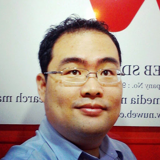 Eric Lau Photo 24
