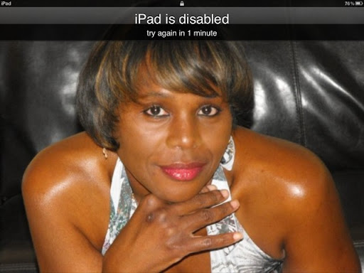 Angela Everett Photo 21