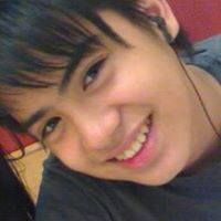 Julia Valenzuela Photo 15