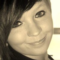 Stephanie Schlegel Photo 20