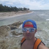 Steven March Photo 8