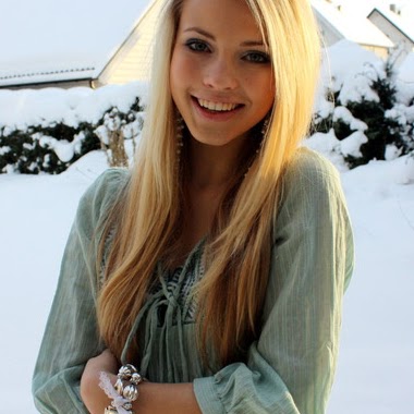 Stacey Ryder Photo 7