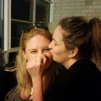 Sarah Huston Photo 38