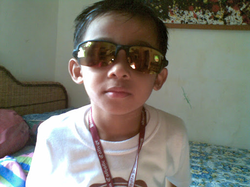Kenneth Martinez Photo 33