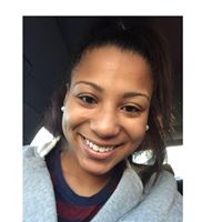 Amber Robins Photo 23