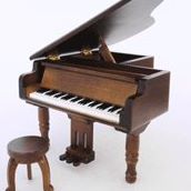 Jeremiah Daniel Photo 10