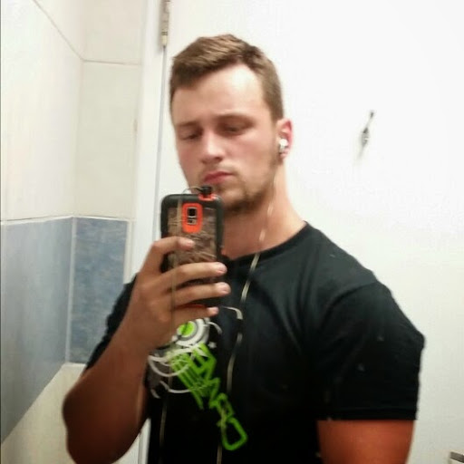 Adam Gilbert Photo 36