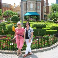 Debra Holliday Photo 2