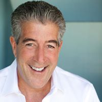 Thomas Hennessy Photo 38