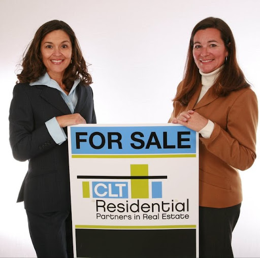 Karla Roberts Photo 13