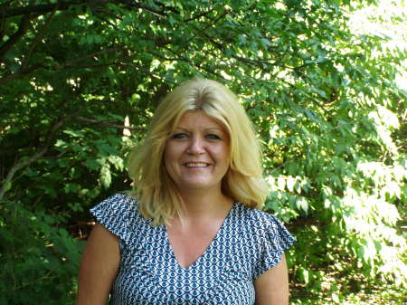 Beth Casey Photo 36