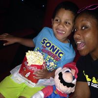 Toni Lawrence Photo 18