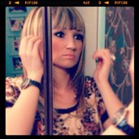 Claire Noble Photo 14