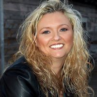 Dorothy Strickland Photo 15