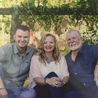 Kristie Baxter Photo 8