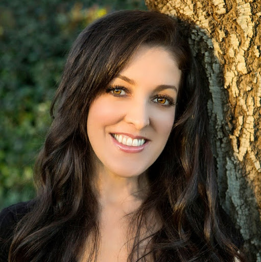 Stephanie Swartz Photo 33