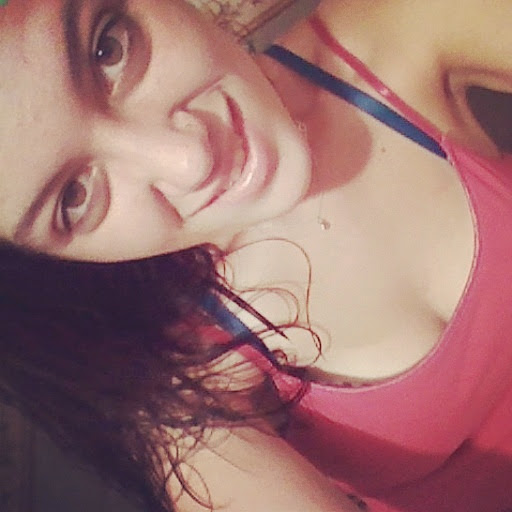 Kristina Robinson Photo 27