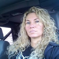 Angie Riley Photo 14