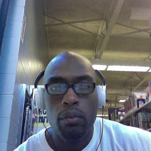 Carl Brown Photo 56