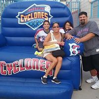 Christine Castro Photo 30