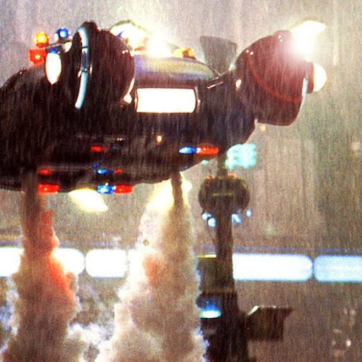 Maxine White Photo 17