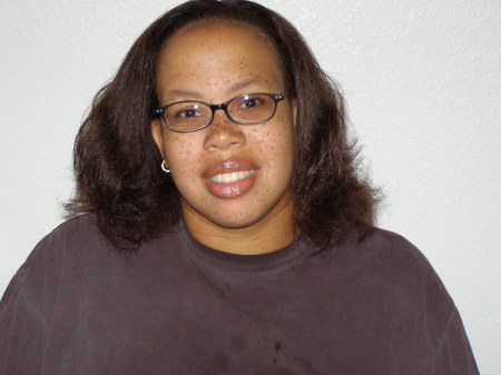 Tracy Campbell Photo 38