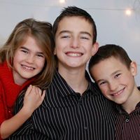 Christina Keating Photo 32