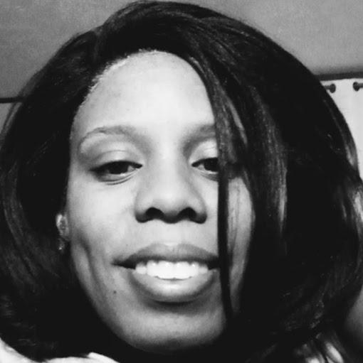 Regina Reed Photo 25