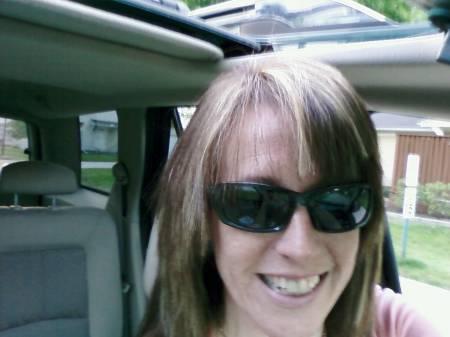 Cindy Hooper Photo 25