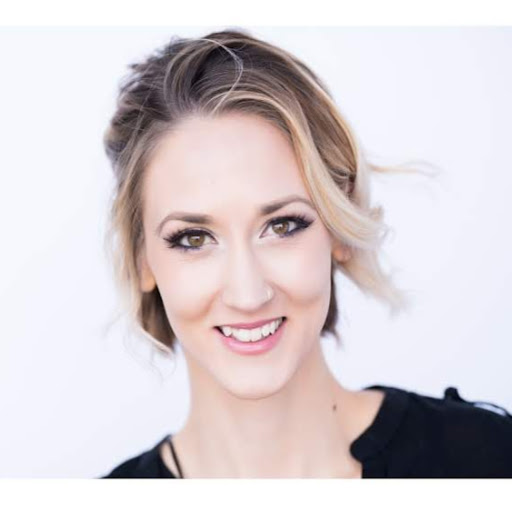 Rachael Harvey Photo 3