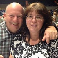 Vicki Schultz Photo 30