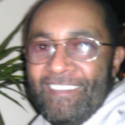 Ronnie Gates Photo 12