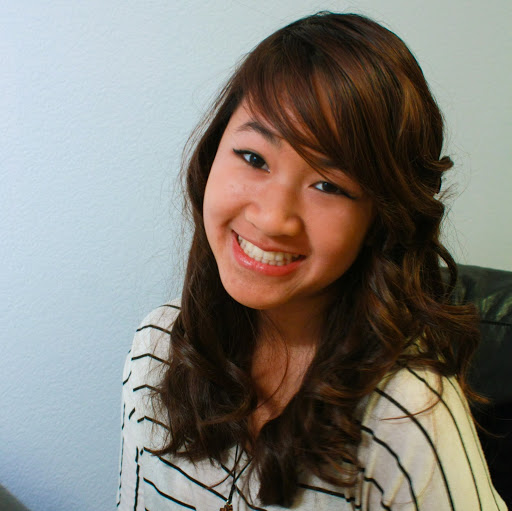 Karen Tran Photo 20