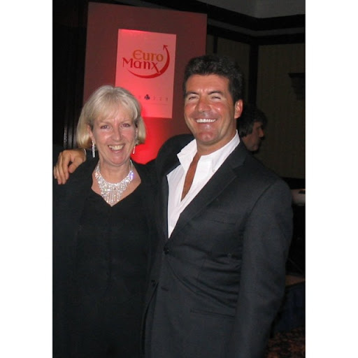 Linda Collier Photo 17