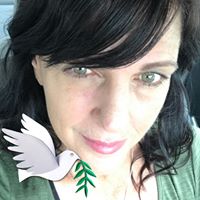 Lisa Milburn Photo 9