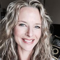 Anna Cavanaugh Photo 17