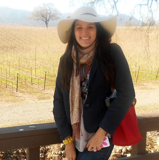 Kelly Torres Photo 15
