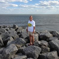 Julia Shultz Photo 14