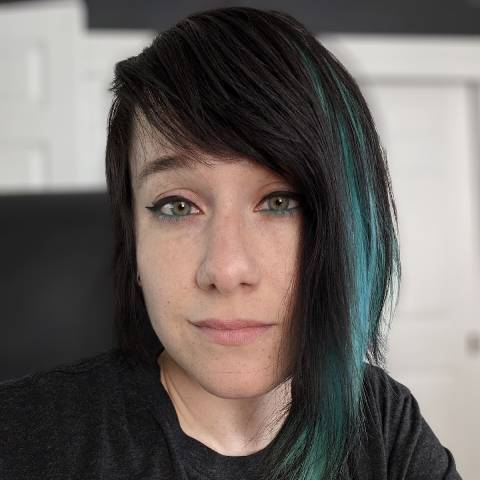 Sarah Dunn Photo 38 Sarah Dunn Photo 38