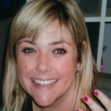 Joanne Perry Photo 16