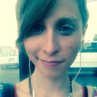 Laura Cummings Photo 21