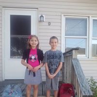 Elizabeth Boyer Photo 34