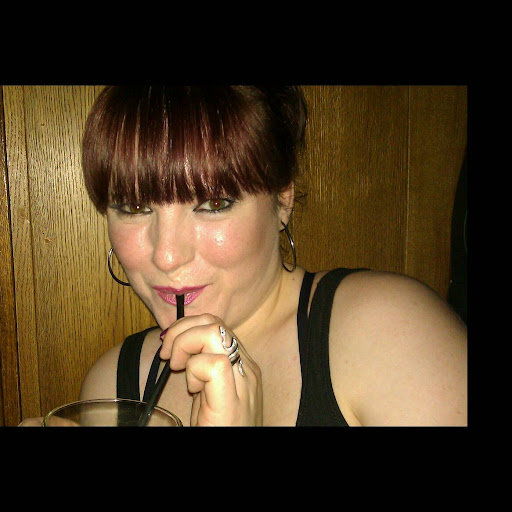 Pauline Clark Photo 39