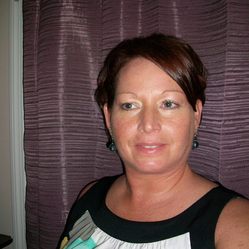 Barbara Roe Photo 12